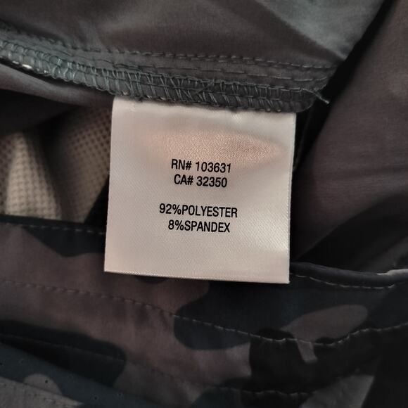 Simms Size 34 Seamount Board Shorts Woodland Camo Storm - Picture 5 of 5